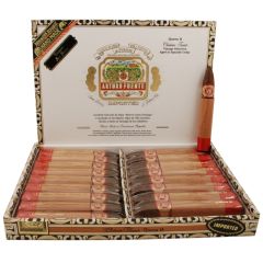 Arturo Fuente Chateau Queen B - Opened box